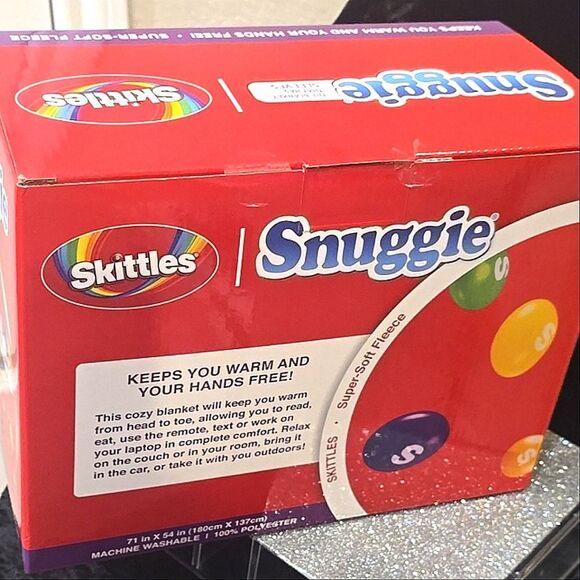 Snuggie The Original Wearable Blanket- Skittles - Picture 9 of 9